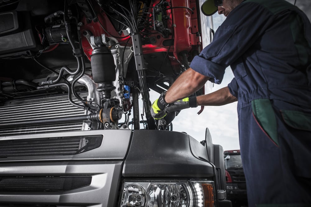 5 Reasons To Service Your Truck Regularly